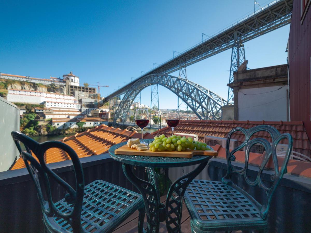Ponte D Luis I Apartments OOporto Exteriör bild